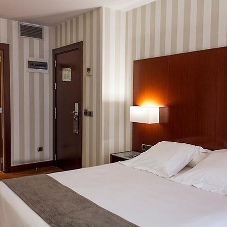Hotel Rh Murcia Centro Ngoại thất bức ảnh