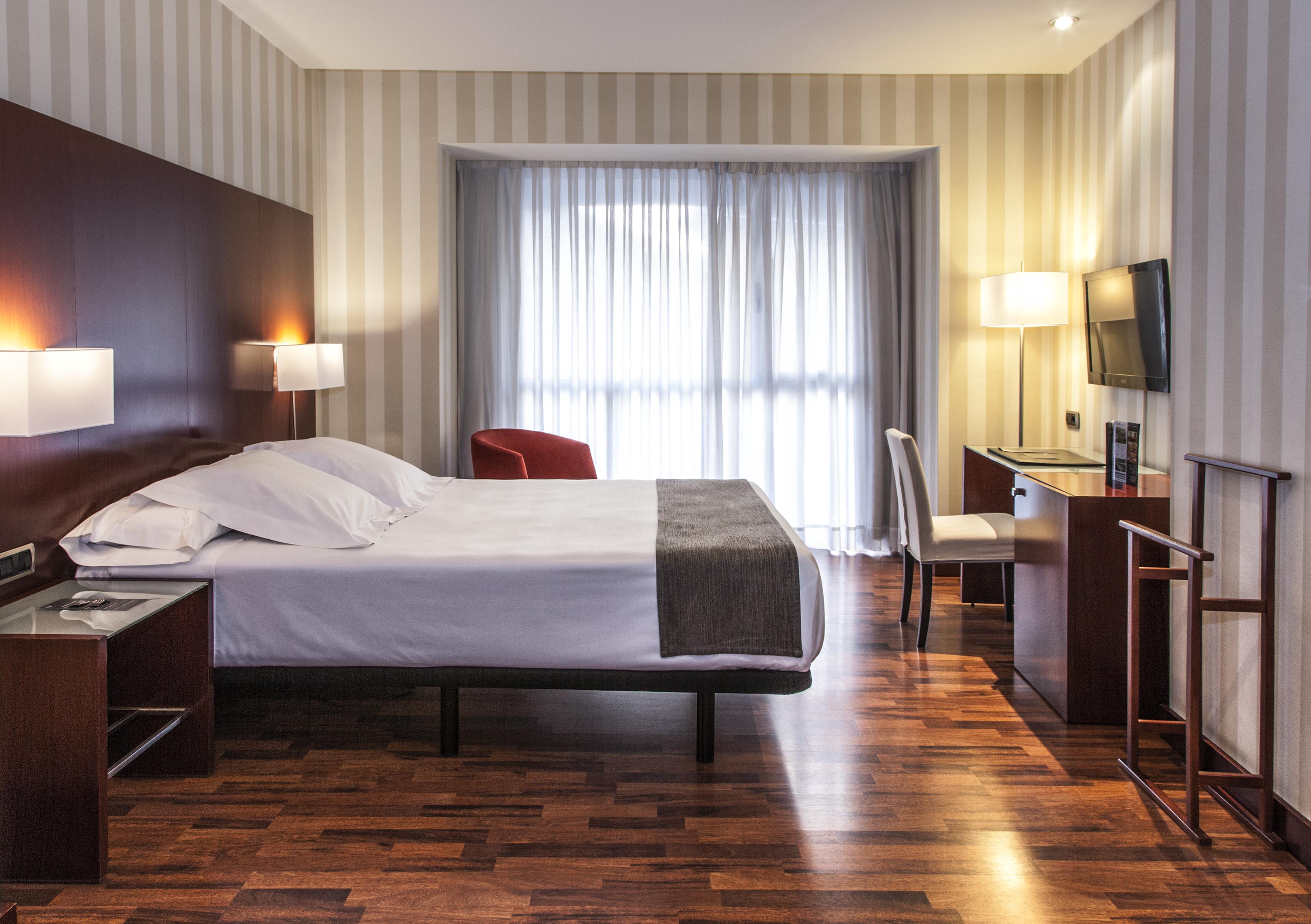 Hotel Rh Murcia Centro Ngoại thất bức ảnh