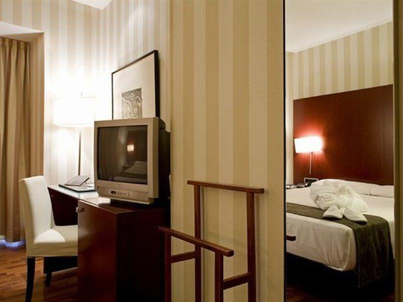 Hotel Rh Murcia Centro Ngoại thất bức ảnh