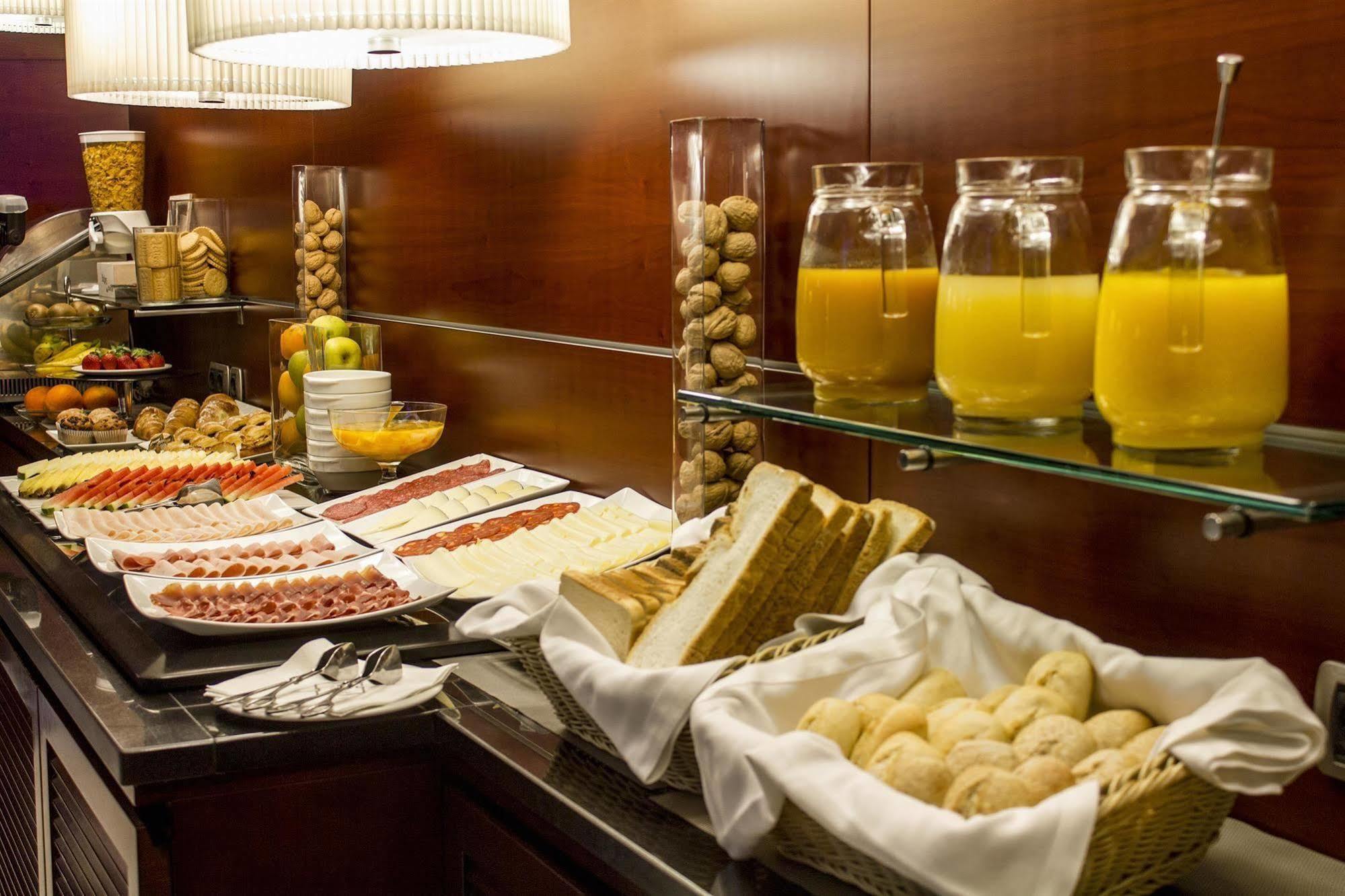 Hotel Rh Murcia Centro Ngoại thất bức ảnh