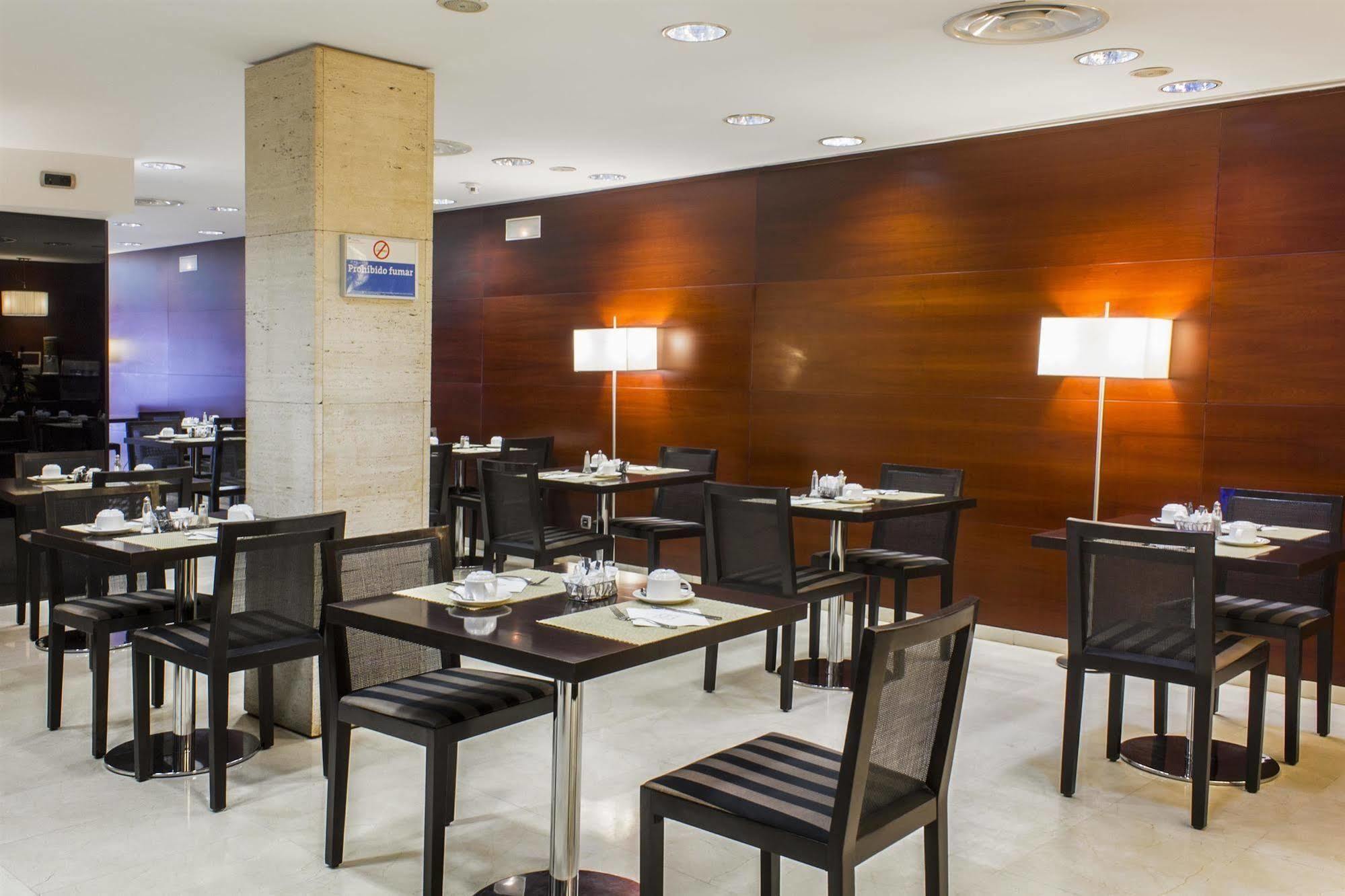 Hotel Rh Murcia Centro Ngoại thất bức ảnh